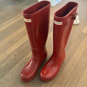 Red hunter rain boots